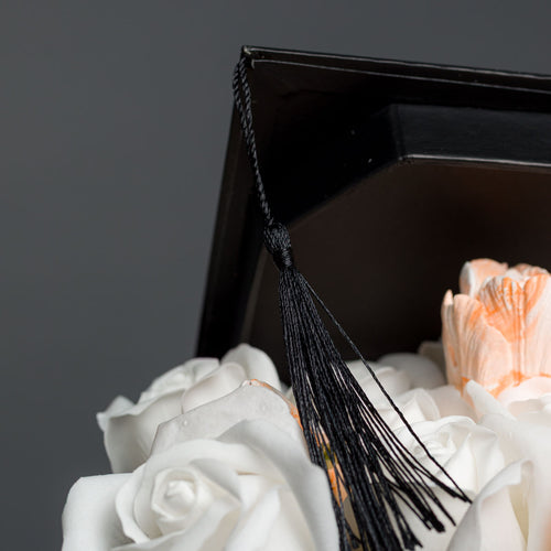 Букет "Честито Дипломиране"