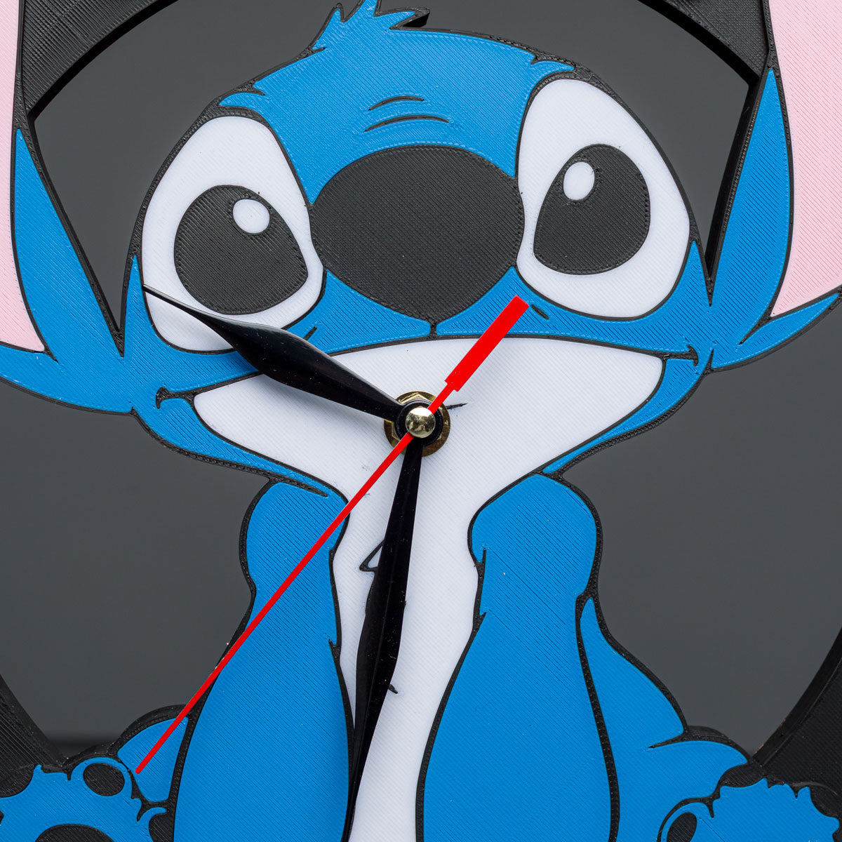 Часовник "Стич"